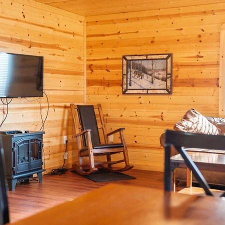 The Lodge At Van Hook New Town Extérieur photo