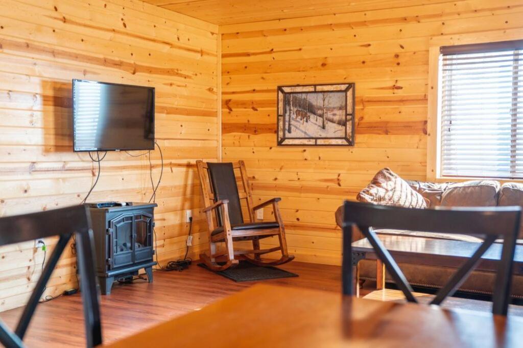 The Lodge At Van Hook New Town Extérieur photo